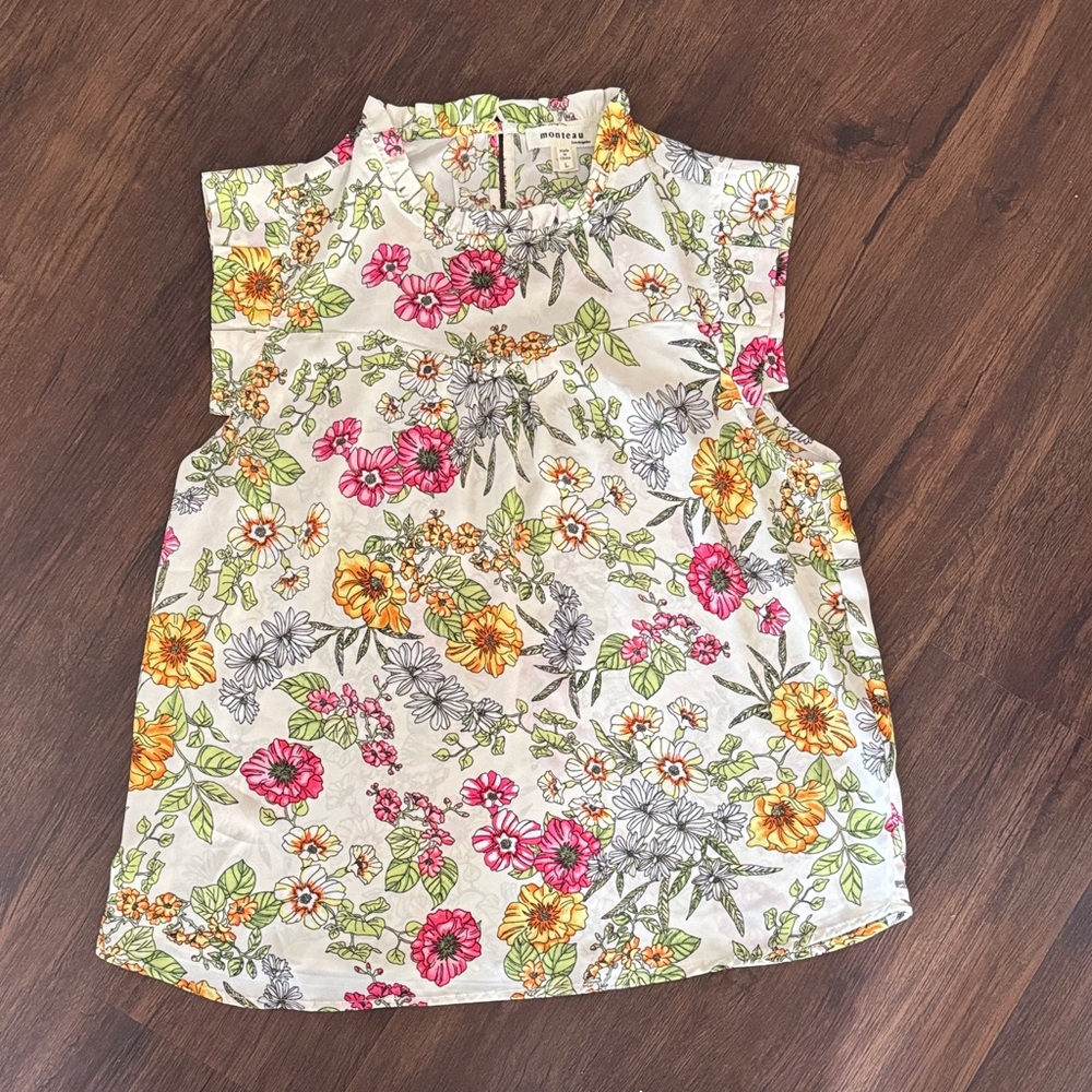 Monteau White blouse with Floral Accents.